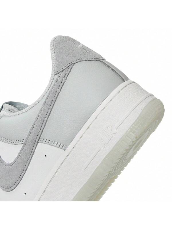 Nike Tênis Air Force 1 '07 LV8  FJ4170-003